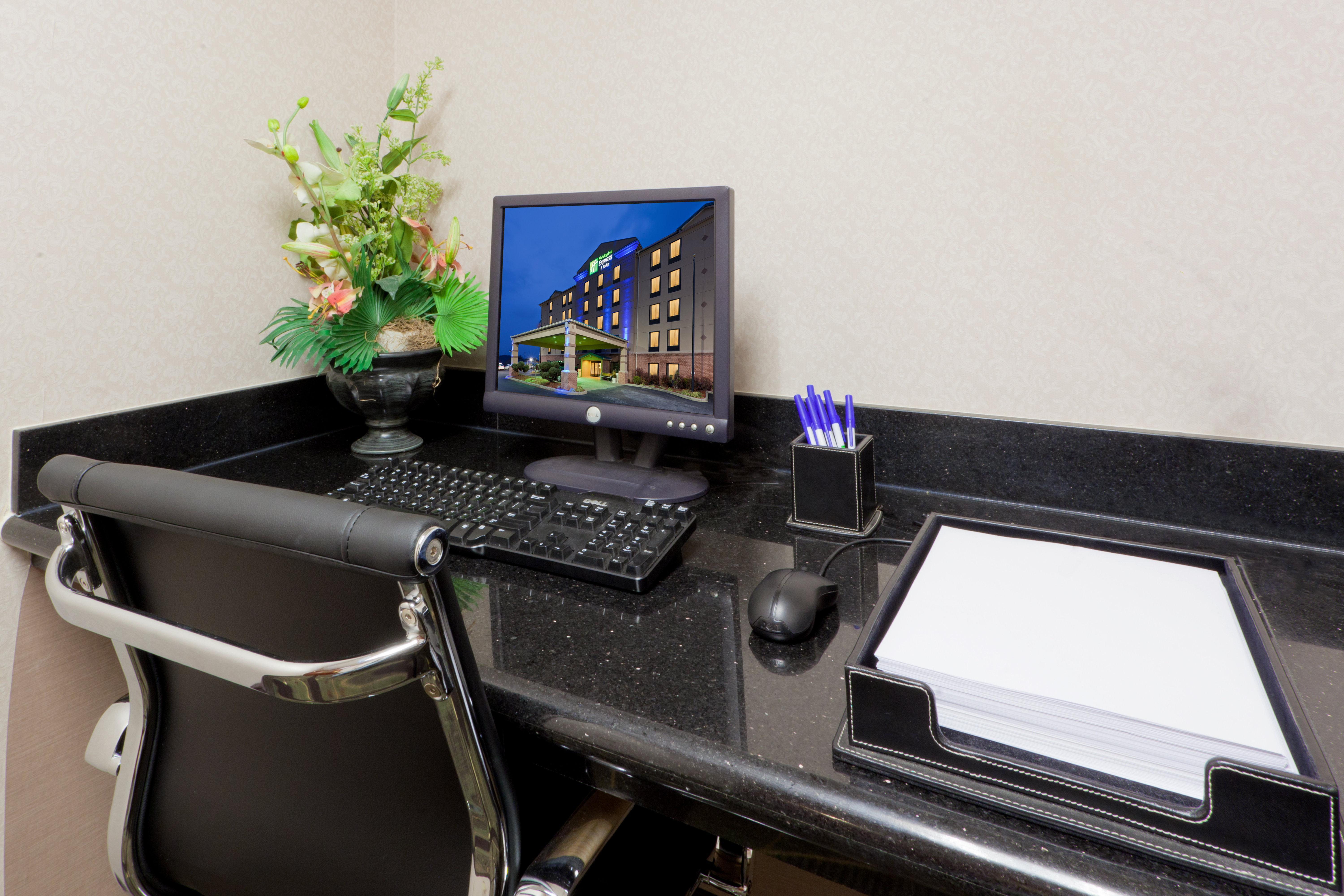 Holiday Inn Express Hotel & Suites Charleston-Southridge By Ihg Eksteriør bilde
