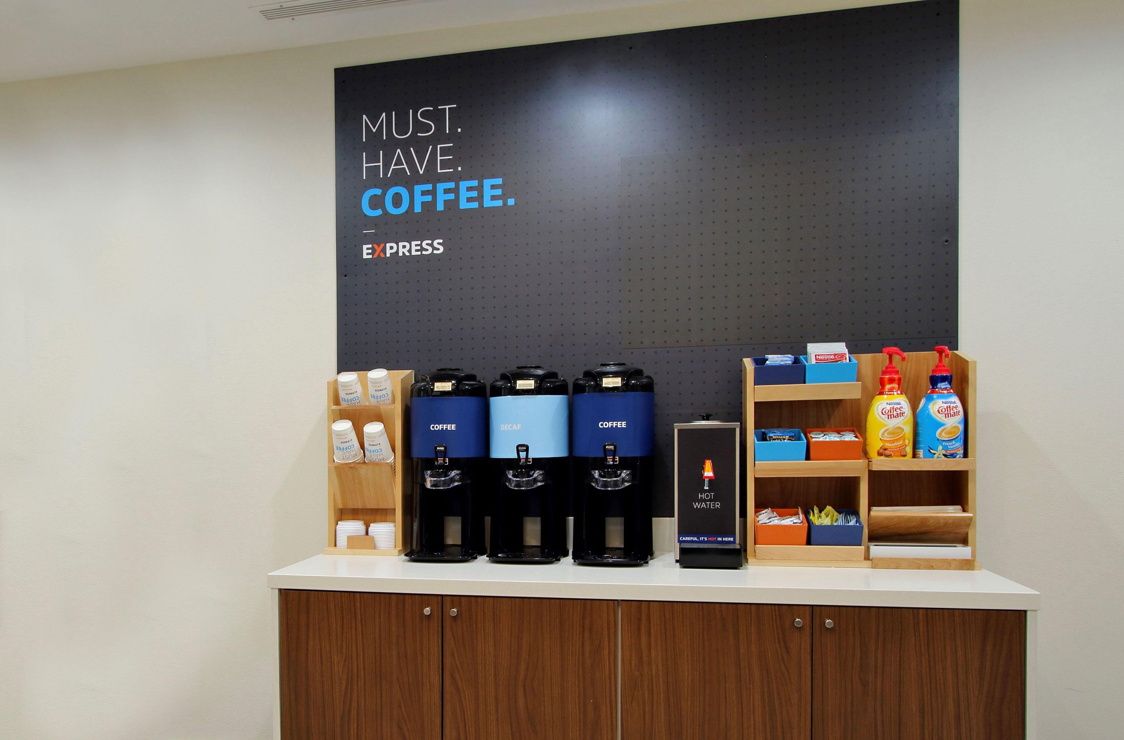 Holiday Inn Express Hotel & Suites Charleston-Southridge By Ihg Eksteriør bilde