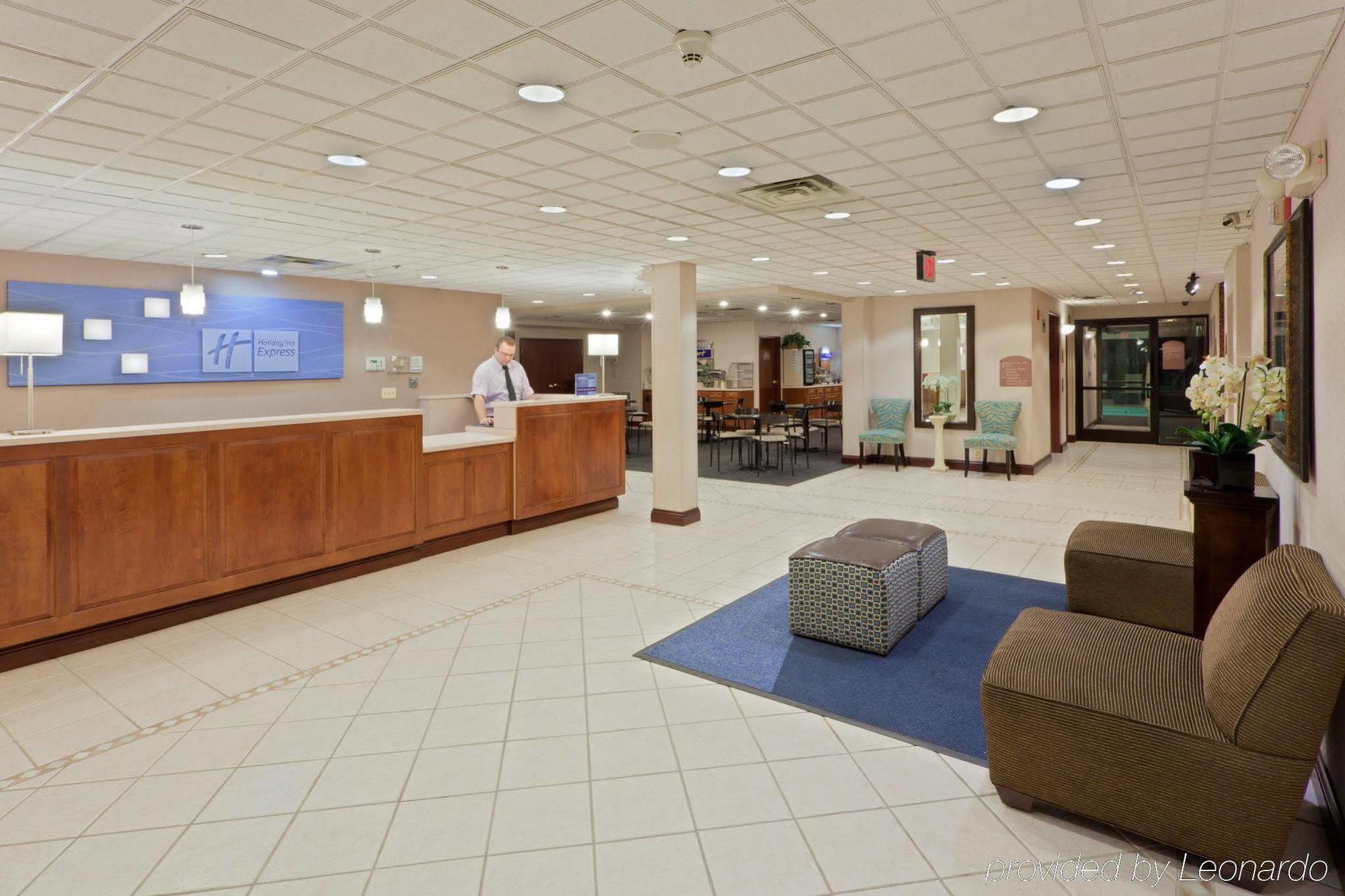 Holiday Inn Express Hotel & Suites Charleston-Southridge By Ihg Interiør bilde